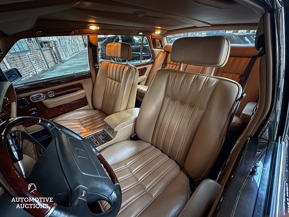 Rolls-Royce Silver Dawn 6.8 V8 249PS 1996