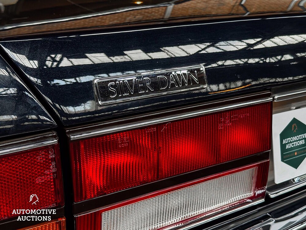 Rolls-Royce Silver Dawn 6.8 V8 249PS 1996