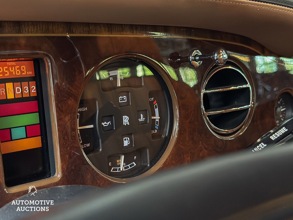 Rolls-Royce Silver Dawn 6.8 V8 249PS 1996