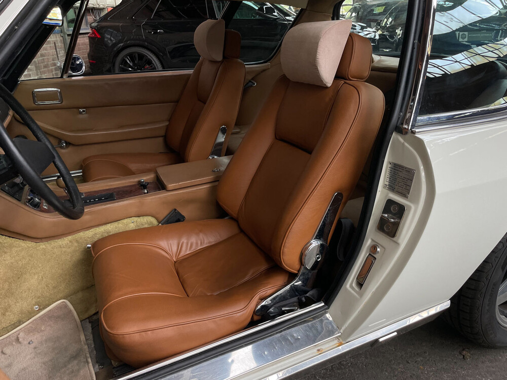 Jensen Interceptor III 7.2 330pk 1974, 54-YD-23