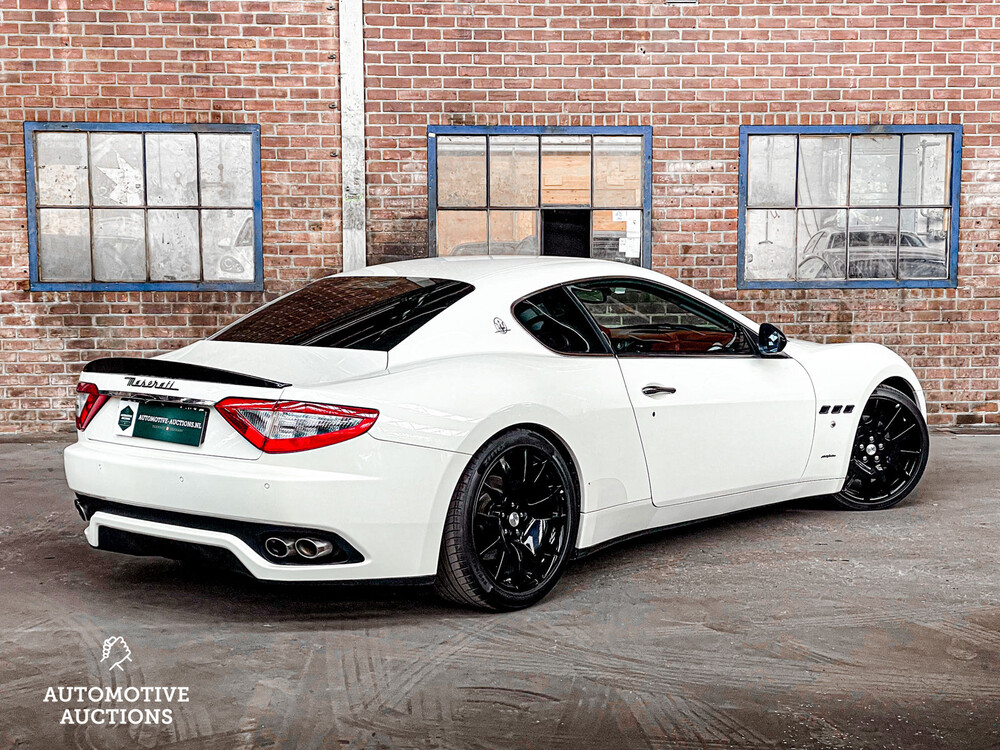 Maserati GranTurismo 4.2 V8 405hp 2008
