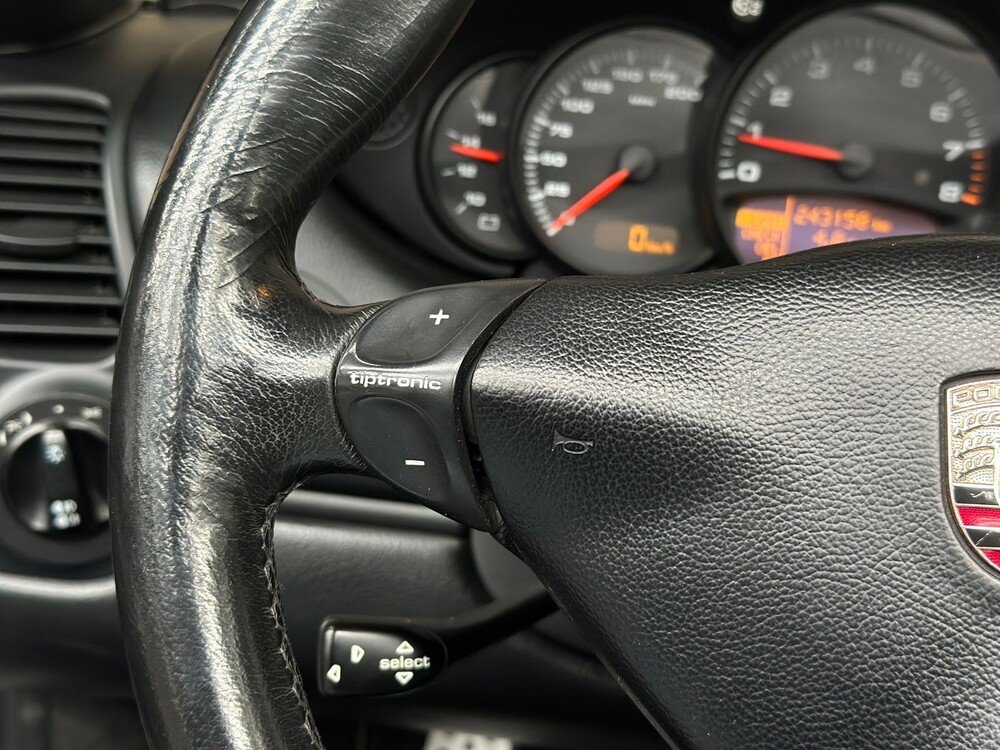 Porsche 911 996 3.6 Cabriolet 320hp 2002 -YOUNGTIMER-