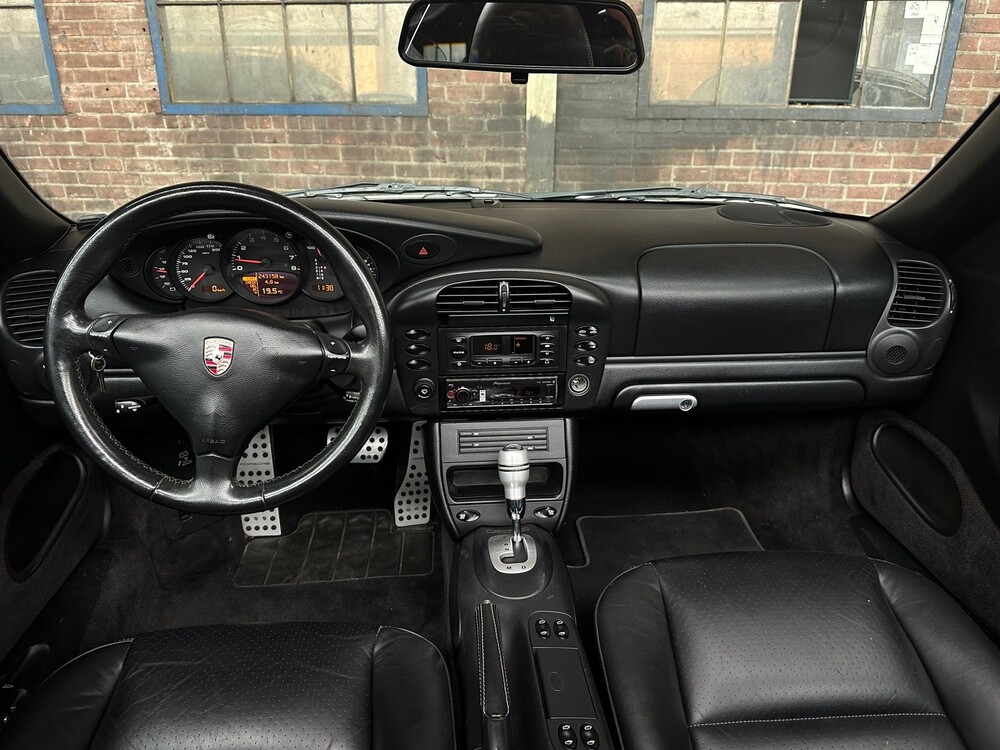 Porsche 911 996 3.6 Cabriolet 320hp 2002 -YOUNGTIMER-