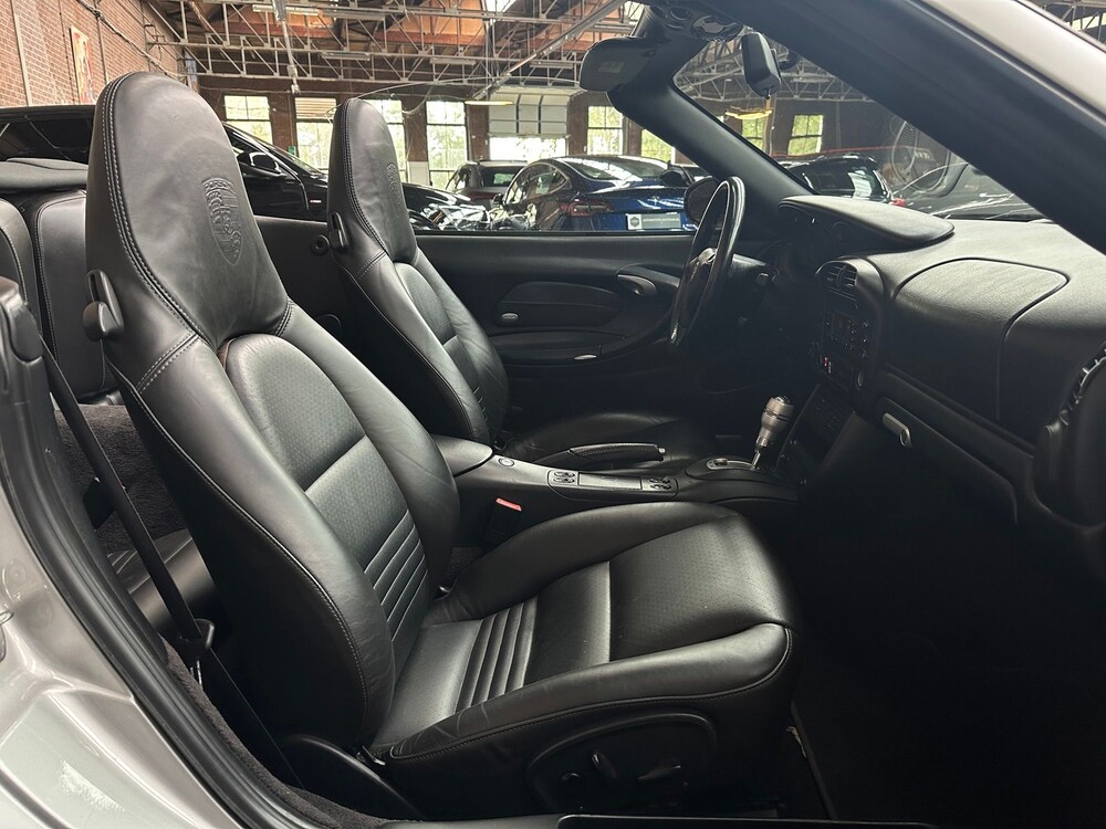 Porsche 911 996 3.6 Cabriolet 320hp 2002 -YOUNGTIMER-