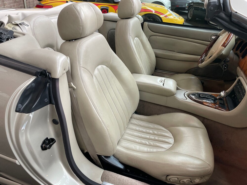 Jaguar XK8 4.0 V8 Convertible 284hp 1997, 95-SR-DX