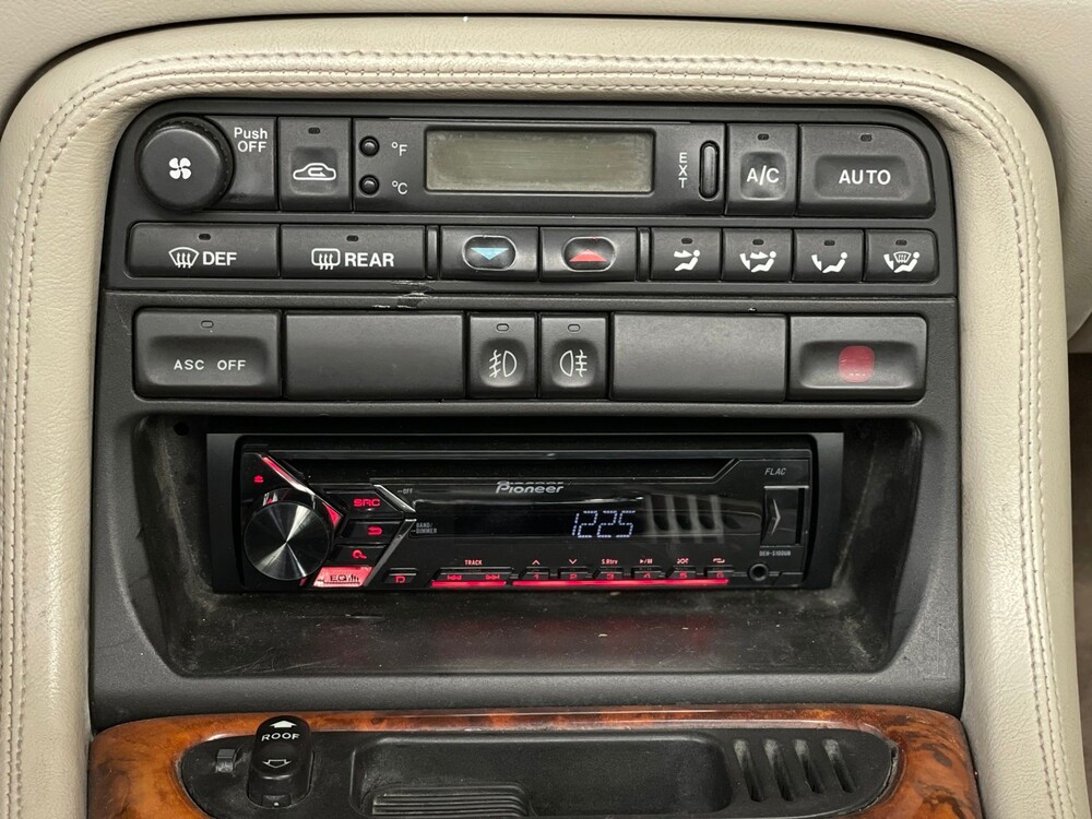 Jaguar XK8 4.0 V8 Convertible 284hp 1997, 95-SR-DX