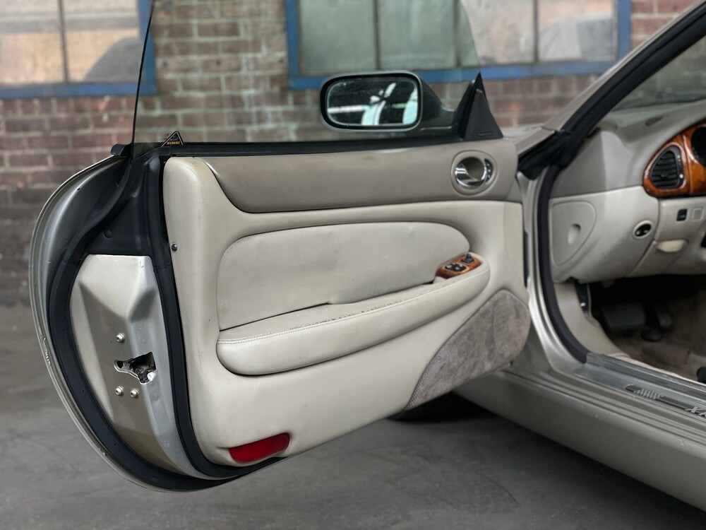 Jaguar XK8 4.0 V8 Convertible 284hp 1997, 95-SR-DX