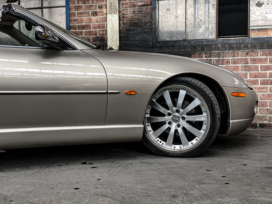 Jaguar XK8 4.0 V8 Convertible 284hp 1997, 95-SR-DX