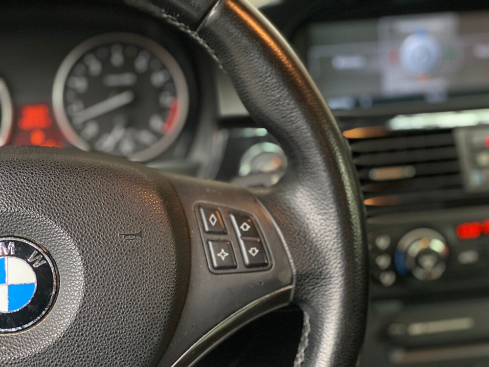 BMW 325i Coupe E92 Introduction 3-Series 218hp 2006 -Orig NL-, 04-TK-KL -Youngtimer-