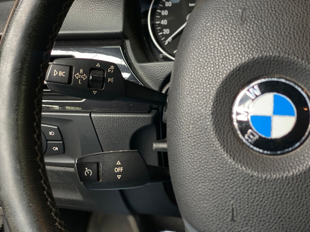 BMW 325i Coupe E92 Introduction 3-Series 218hp 2006 -Orig NL-, 04-TK-KL -Youngtimer-