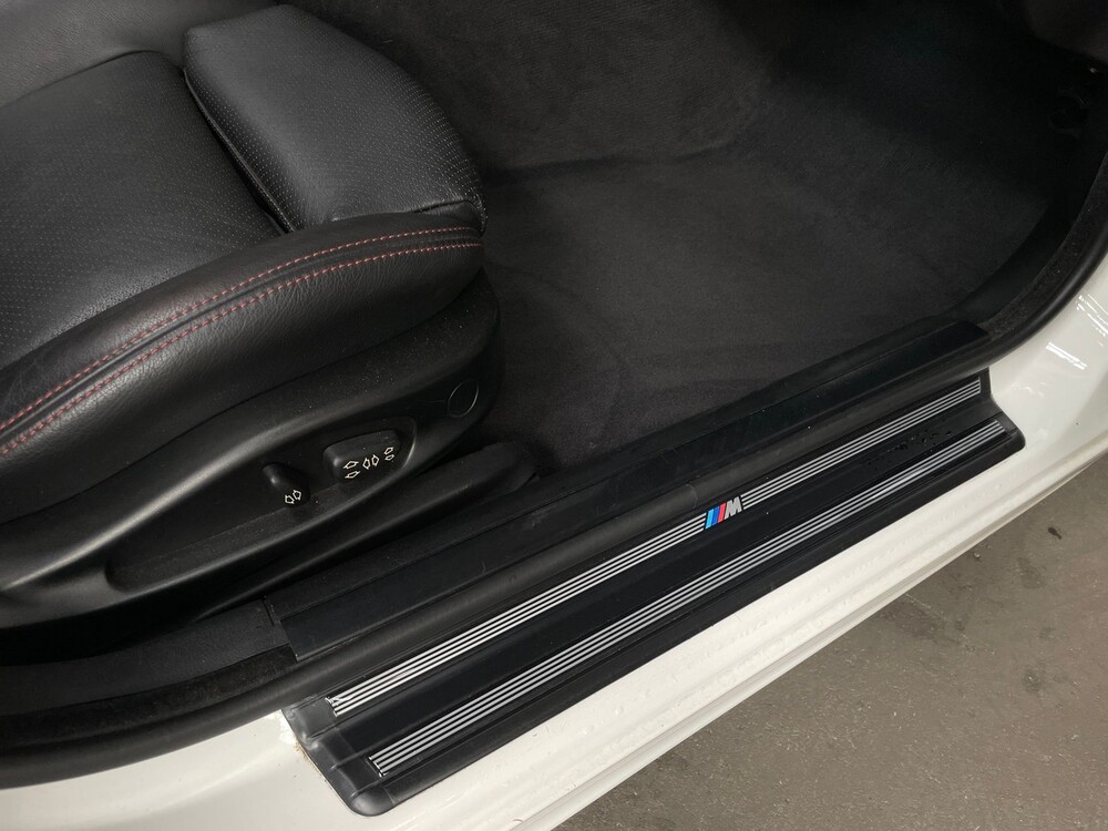 BMW 330i M-Sport Executive E46 SMG 231hp 2003 -Youngtimer-