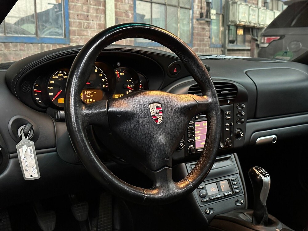 Porsche 911 996.2 Coupé Carrera 4S 3.6 -Manual- 320hp 2002, 49-NTB-9