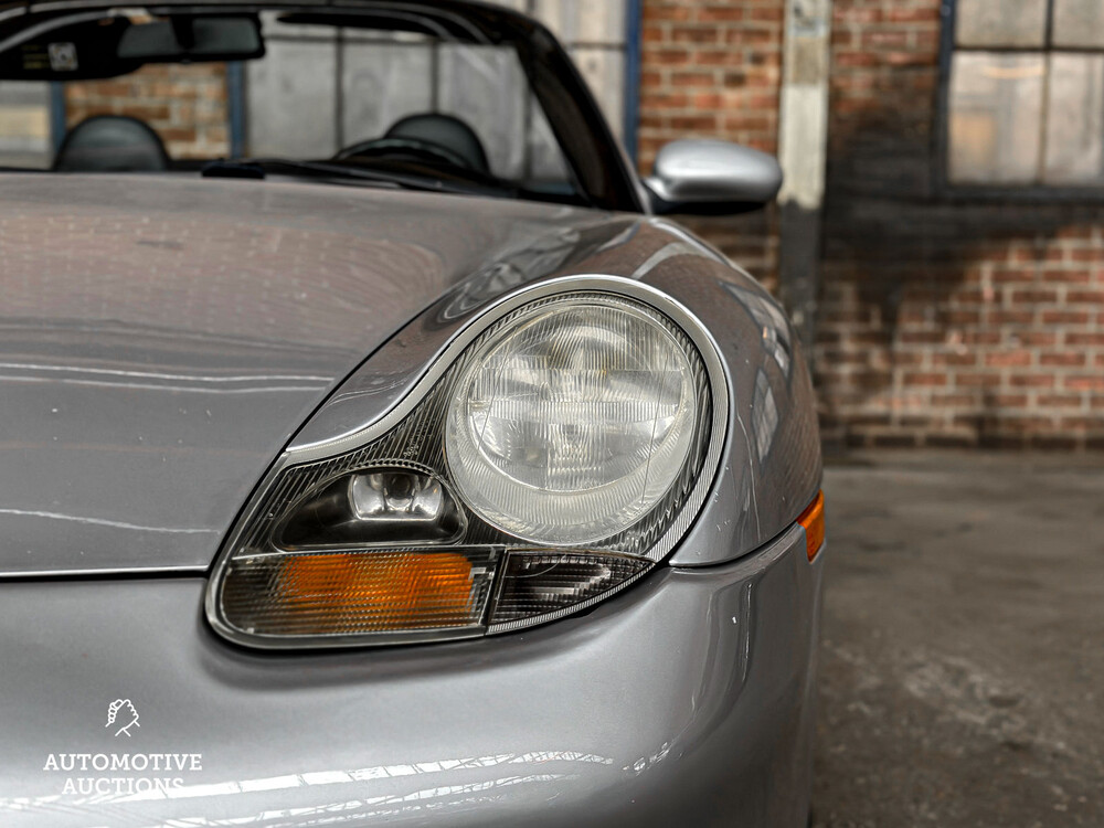 Porsche 911 996 Carrera 3.4 300hp 2000 -Youngtimer-