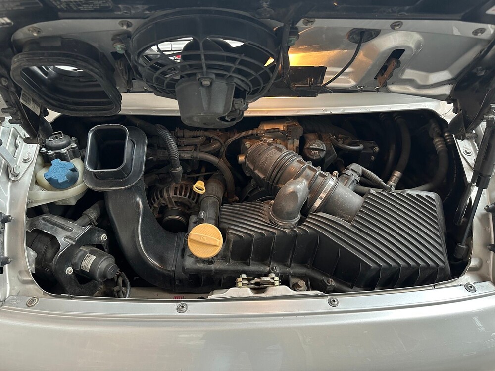 Porsche 911 996 Carrera 3.4 300hp 2000 -Youngtimer-