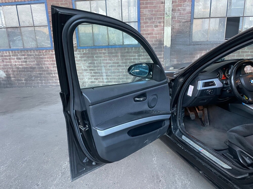 BMW 320i Touring M-Sport E91 2.0 170hp 2008 3 Series, 8-ZPV-50