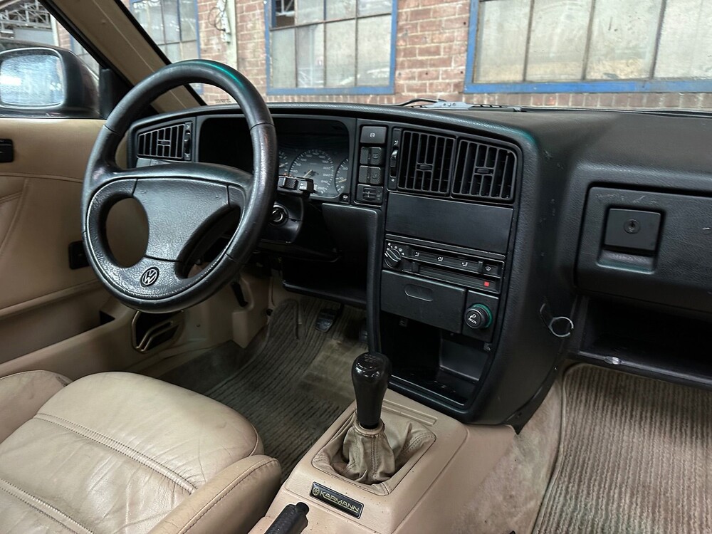 Volkswagen Corrado VR6 2.9 190hp 1992, 72-FZ-RZ