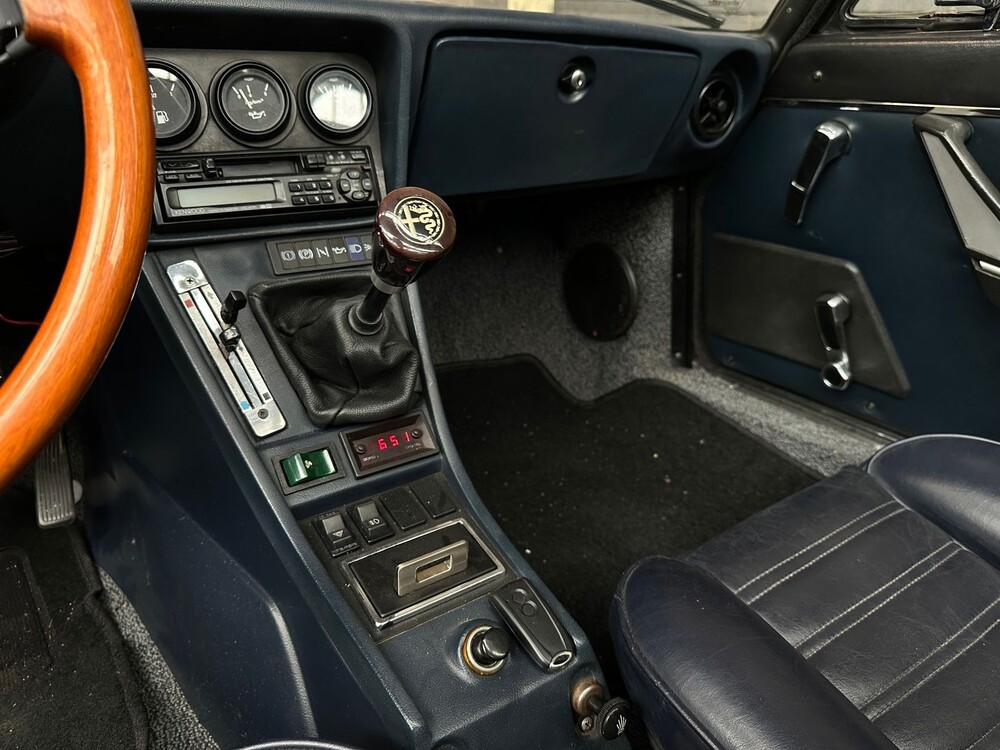 Alfa Romeo Spider 2.0 Veloce 128hp 1984, JD-XP-73