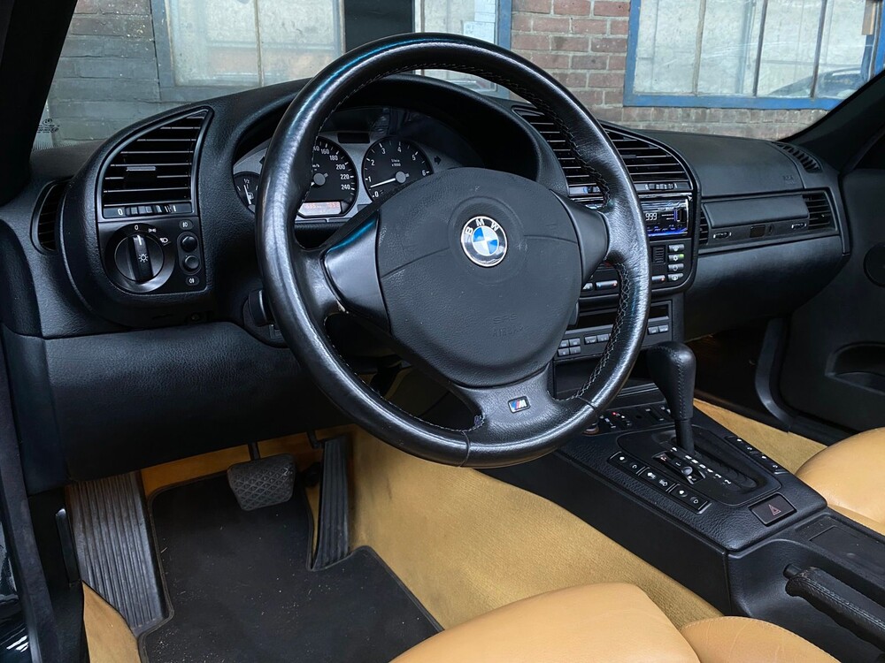 BMW 320i Executive E36 3-series Cabrio 150hp 1998 -Orig. EN- TP-BN-25 - Youngtimer-