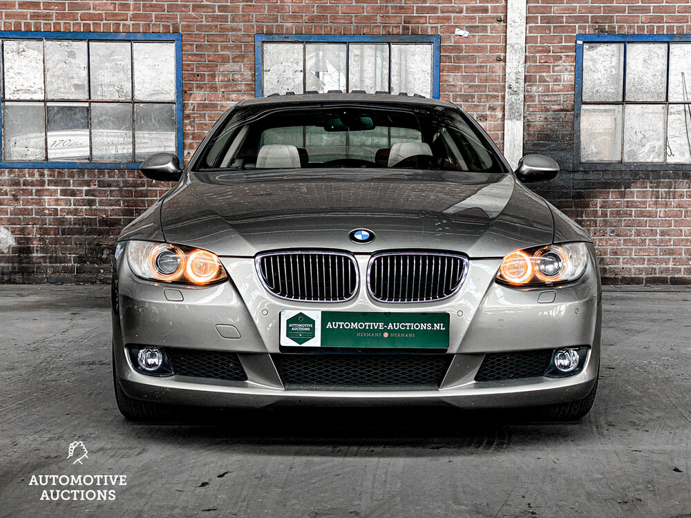 BMW 320i Coupe 163hp 3-Series 2007
