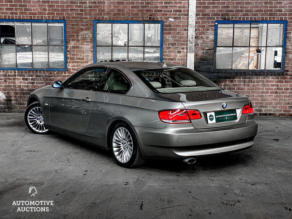 BMW 320i Coupe 163hp 3-Series 2007