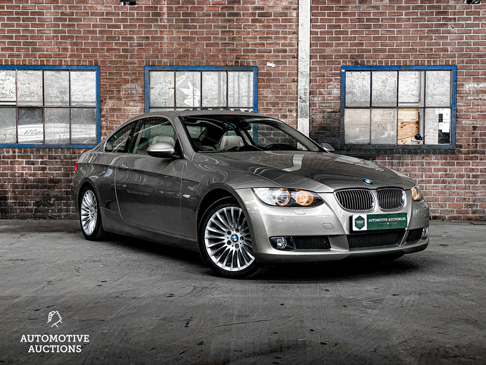 BMW 320i Coupe 163hp 3-Series 2007