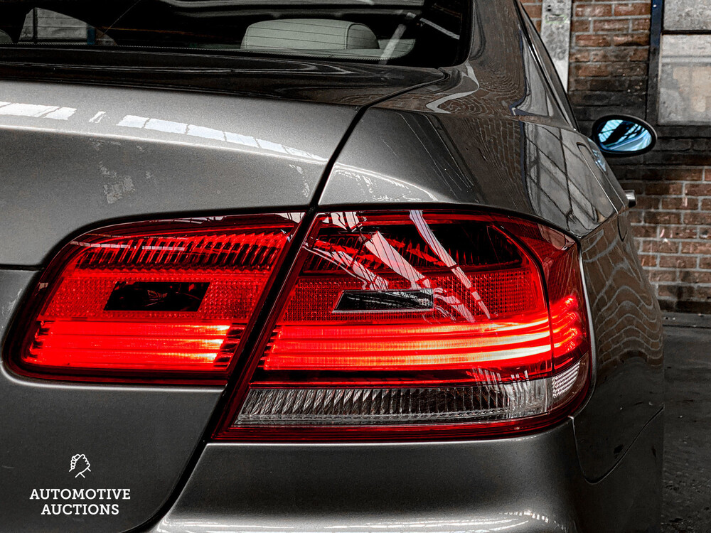 BMW 320i Coupe 163hp 3-Series 2007