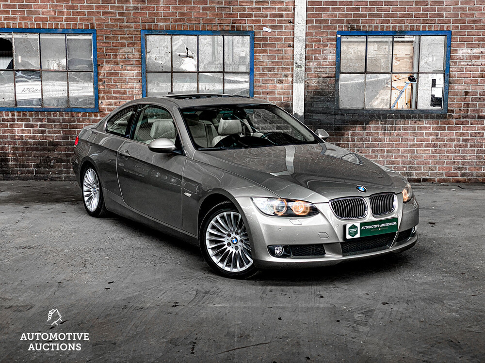 BMW 320i Coupe 163hp 3-Series 2007