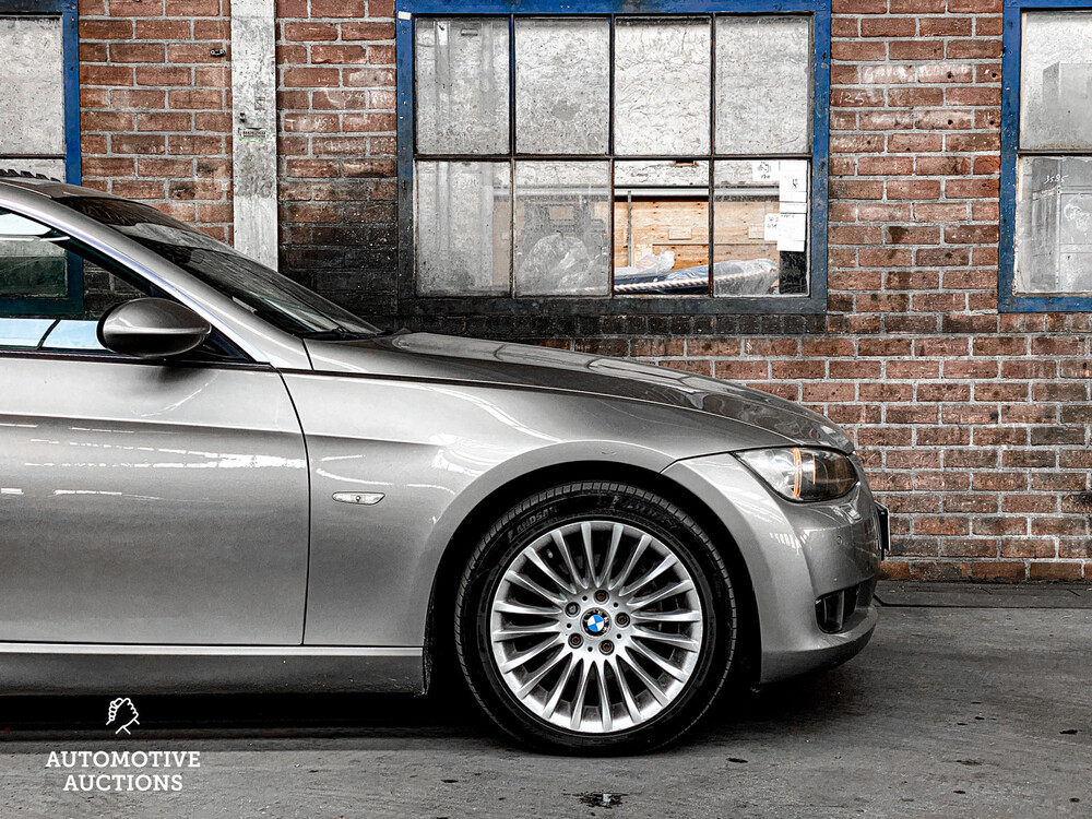 BMW 320i Coupe 163hp 3-Series 2007