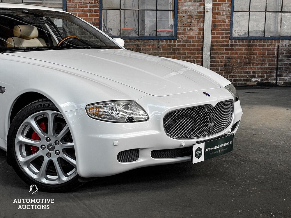 Maserati Quattroporte 4.2 V8 400hp 2007 -Youngtimer- ZF
