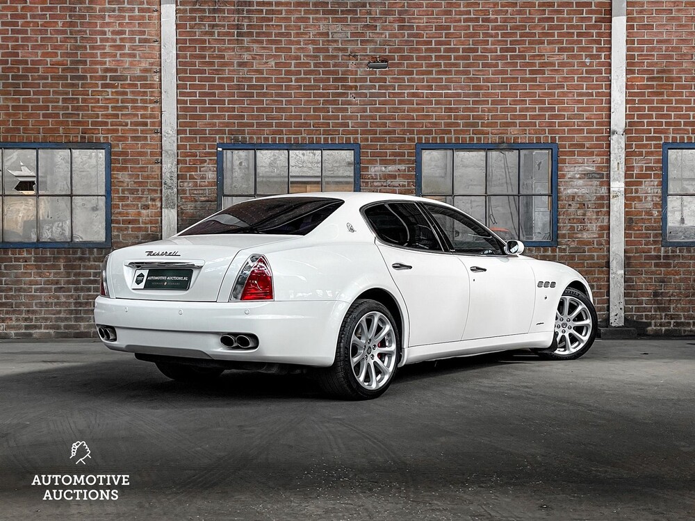 Maserati Quattroporte 4.2 V8 400hp 2007 -Youngtimer- ZF