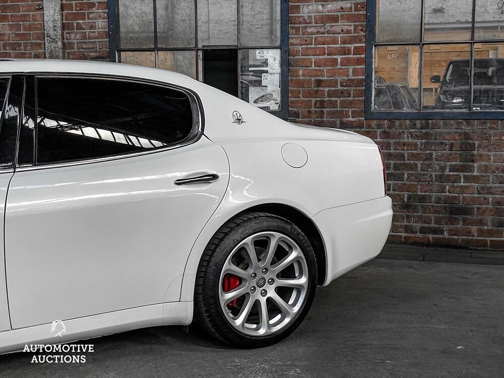 Maserati Quattroporte 4.2 V8 400hp 2007 -Youngtimer- ZF