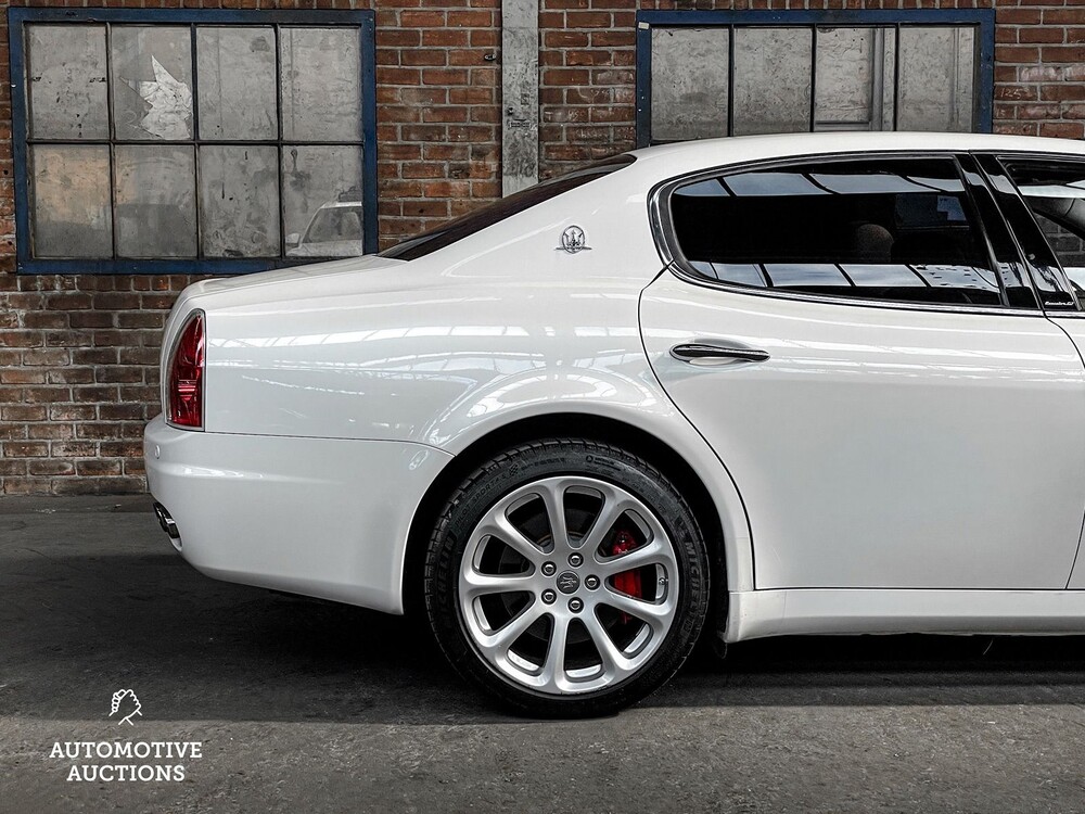Maserati Quattroporte 4.2 V8 400hp 2007 -Youngtimer- ZF