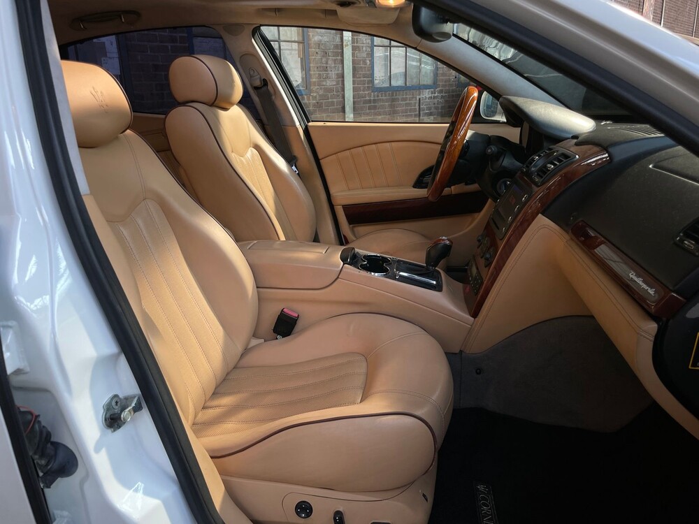 Maserati Quattroporte 4.2 V8 400hp 2007 -Youngtimer- ZF