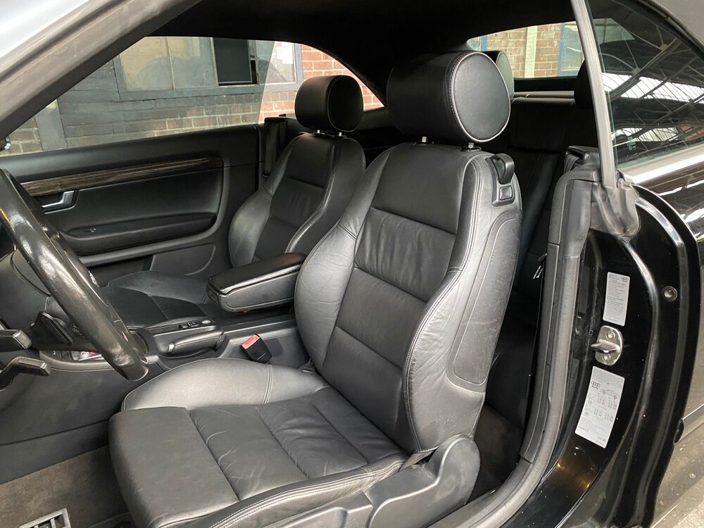 Audi S4 Cabriolet 4.2 V8 344hp 2005 -Youngtimer-