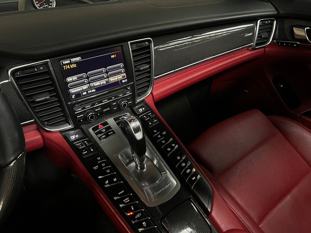 Porsche Panamera GTS 4.8 V8 441PS FACELIFT CARBON Sport-Chrono 2013, L-906-XR