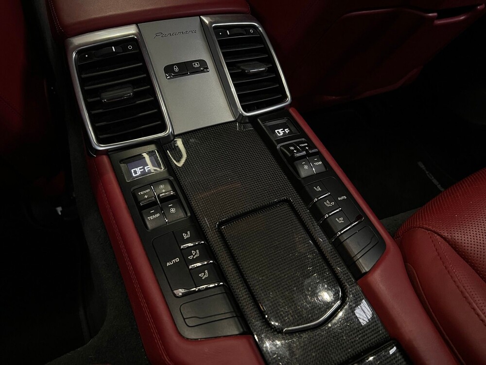 Porsche Panamera GTS 4.8 V8 441PS FACELIFT CARBON Sport-Chrono 2013, L-906-XR