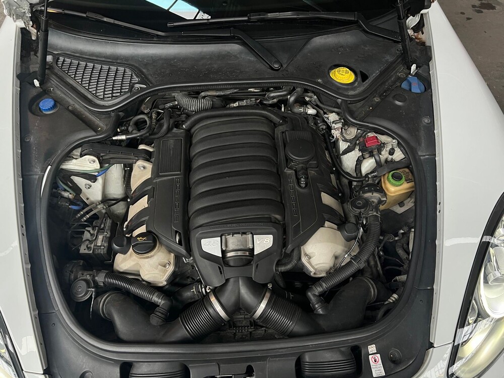 Porsche Panamera GTS 4.8 V8 441PS FACELIFT CARBON Sport-Chrono 2013, L-906-XR