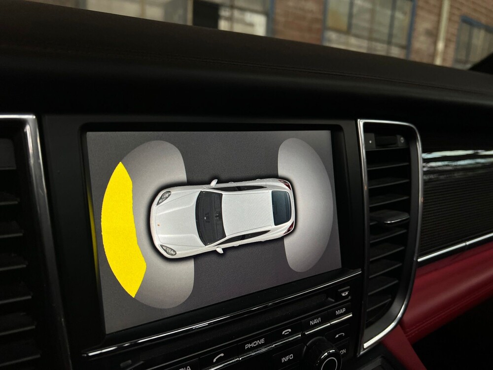 Porsche Panamera GTS 4.8 V8 441PS FACELIFT CARBON Sport-Chrono 2013, L-906-XR