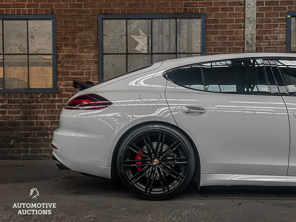 Porsche Panamera GTS 4.8 V8 441PS FACELIFT CARBON Sport-Chrono 2013, L-906-XR