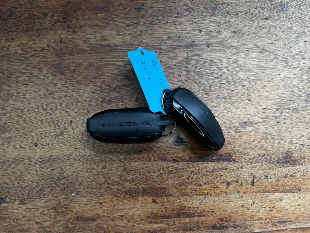 Tesla Model S 75D Basis -FACELIFT- 333PS 2018, SK-883-X