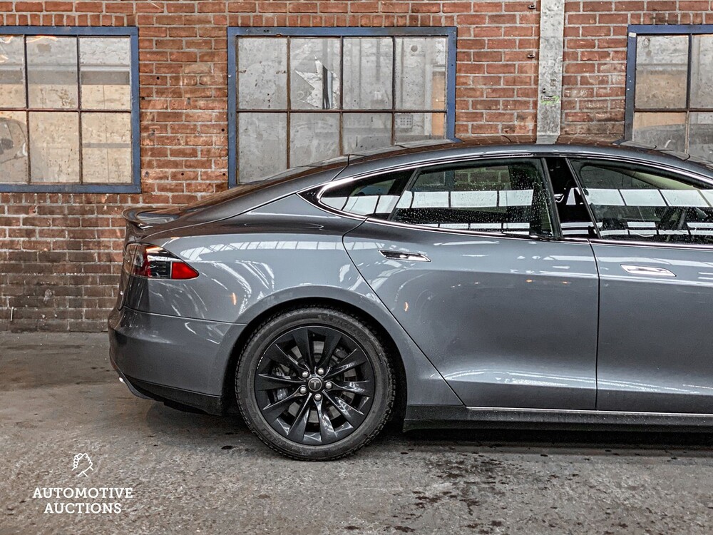 Tesla Model S 85 Base -FREE LIFETIME CHARGING TESLA- 275PS 2013 -Orig, NL-, 4-SPG-64