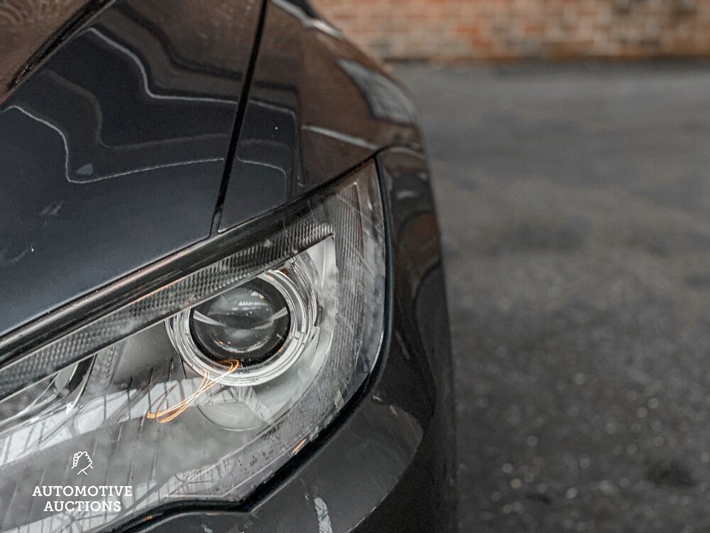 Tesla Model S 85 Base -FREE LIFETIME CHARGING TESLA- 275PS 2013 -Orig, NL-, 4-SPG-64