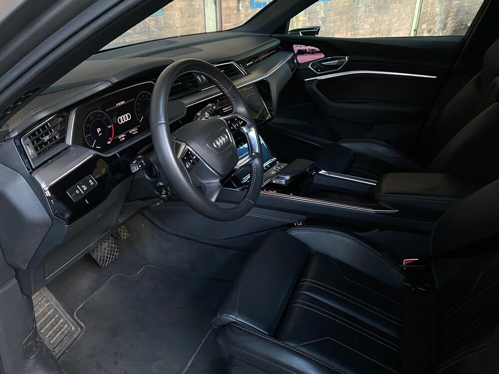 Audi e-tron 55 Quattro Edition-One advanced 95 kWh 360PS 2019 -orig. NL-, G-489-BX