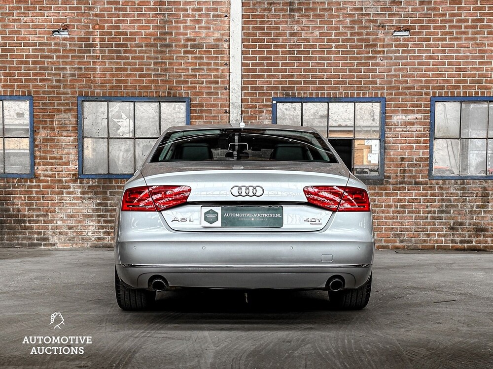 Audi A8 Lang 4.0 TFSI V8 435PS 2013
