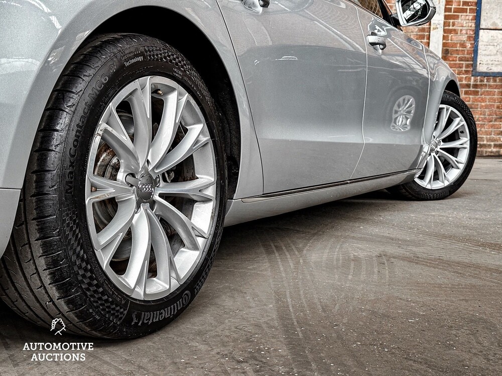 Audi A8 Lang 4.0 TFSI V8 435PS 2013