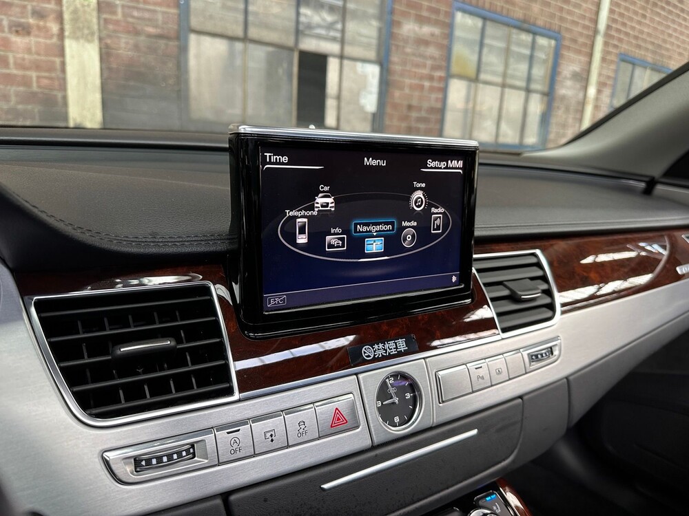 Audi A8 Lang 4.0 TFSI V8 435PS 2013