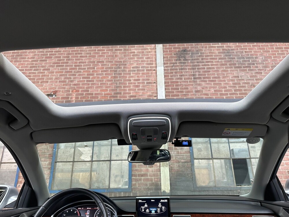 Audi A8 Lang 4.0 TFSI V8 435PS 2013