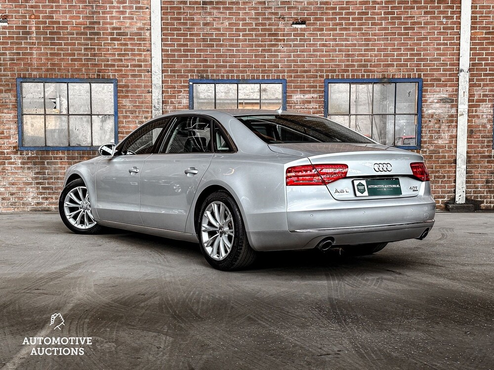 Audi A8 Lang 4.0 TFSI V8 435PS 2013