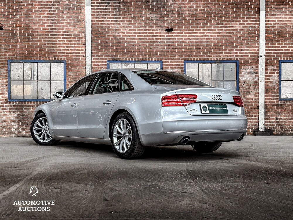 Audi A8 Lang 4.0 TFSI V8 435PS 2013