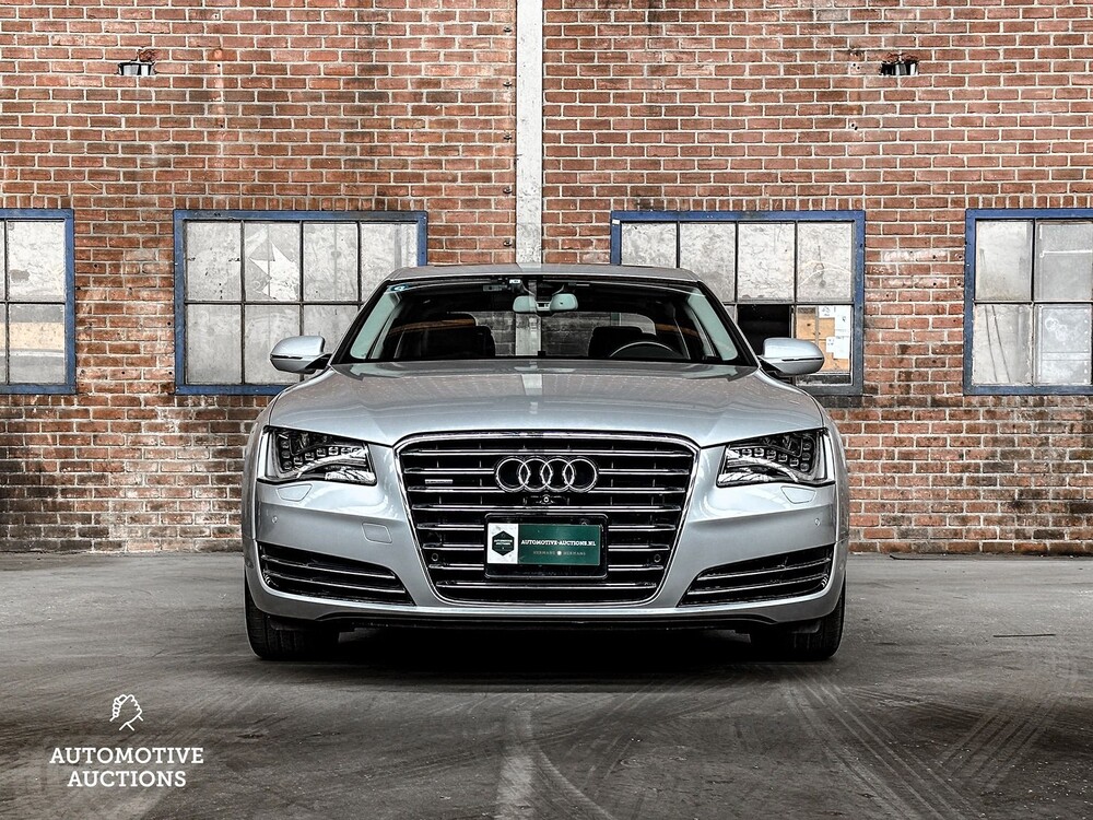 Audi A8 Lang 4.0 TFSI V8 435PS 2013